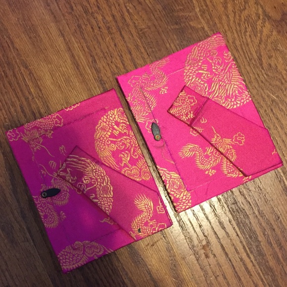 Pair of Pink Asian Print Picture Frames - Picture 2 of 7